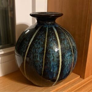 Vintage MCM Art Studio Pottery Vase With Blue /Brown Drip Glaze